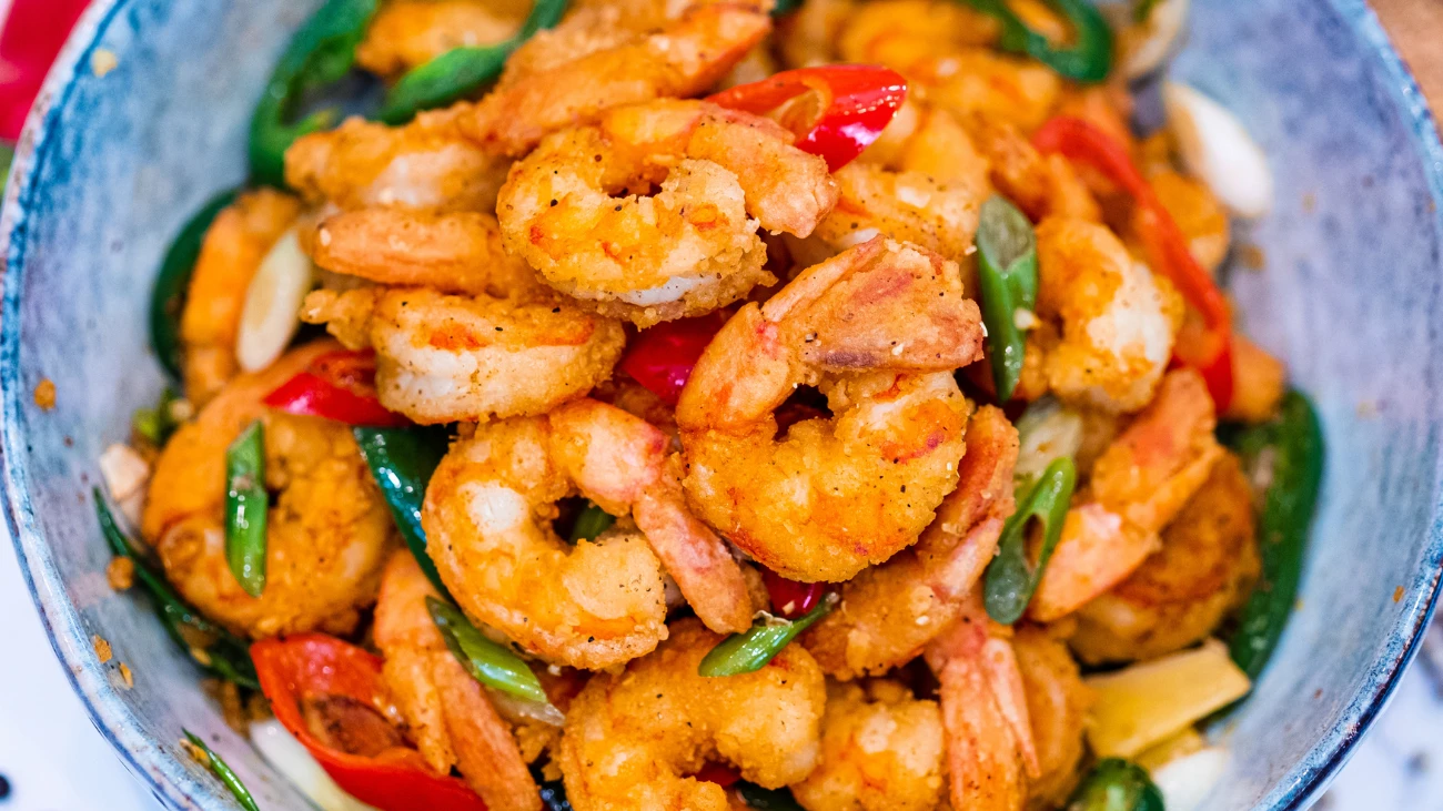 20221206152724-salt-and-pepper-shrimp-1